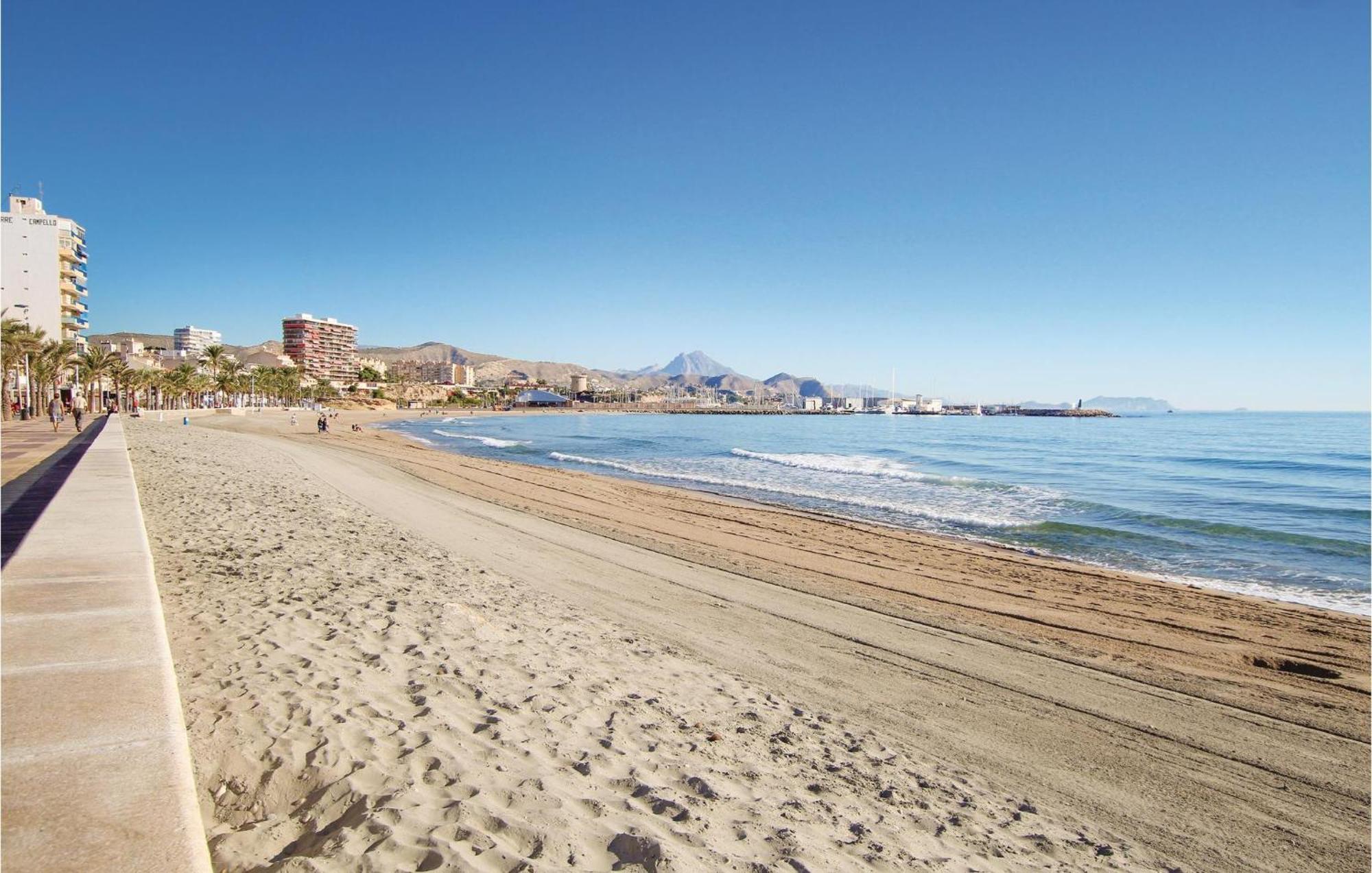 Gorgeous Apartment In El Campello With Wifi Kültér fotó